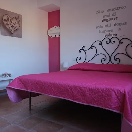 Le Casette Di Fra Al Bondi Apartment *