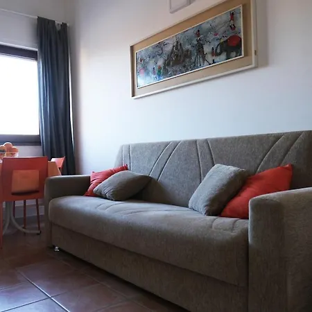 Le Casette Di Fra Al Bondi Apartment